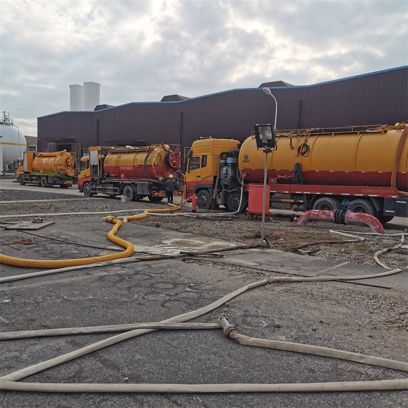 南澳污水池清理